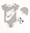 Nike Baby Gift Set