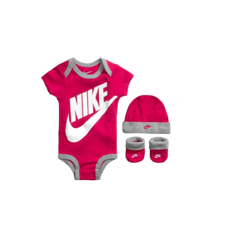 Nike Futura Logo Baby Boxed Gift Set