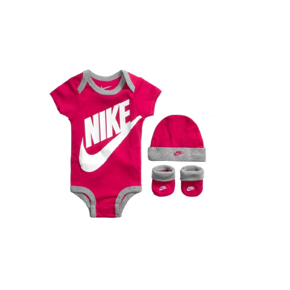 nike newborn set