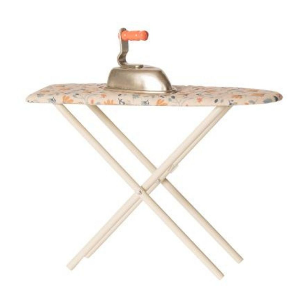 Maileg Iron + Ironing Board